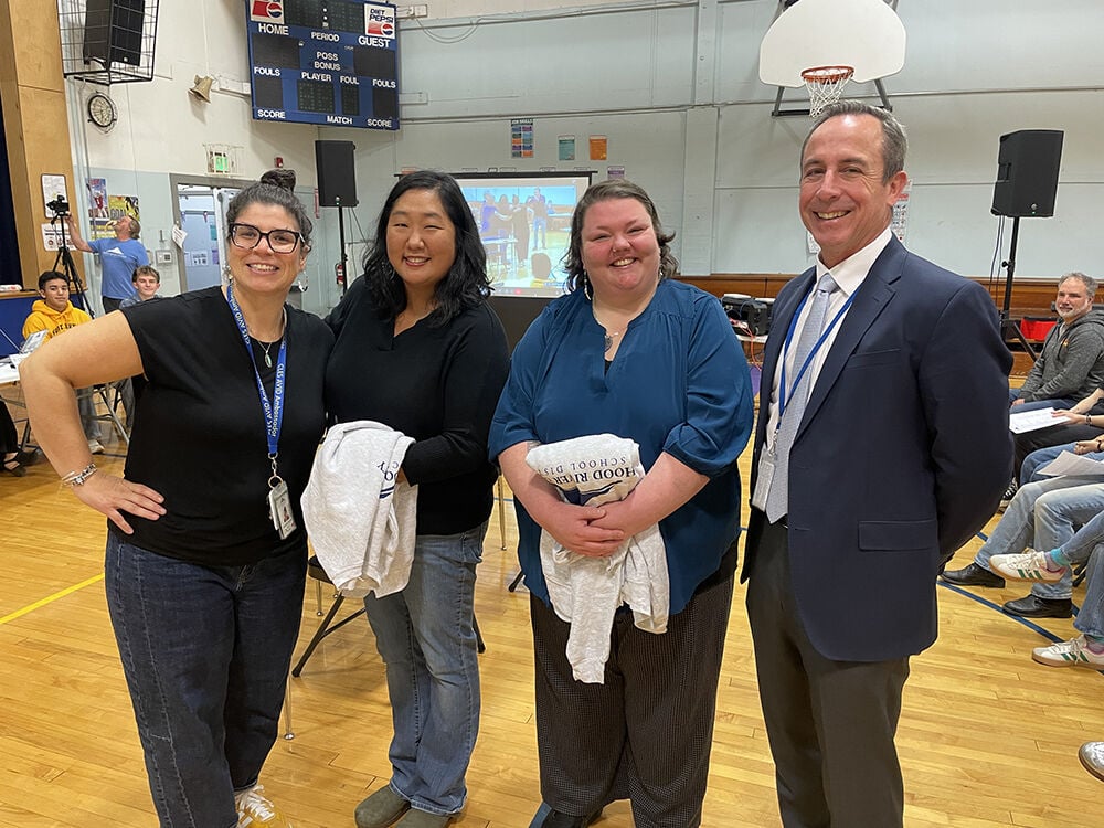 Solar Microgrid contract, legal opinion approved at Hood River County School District board meeting